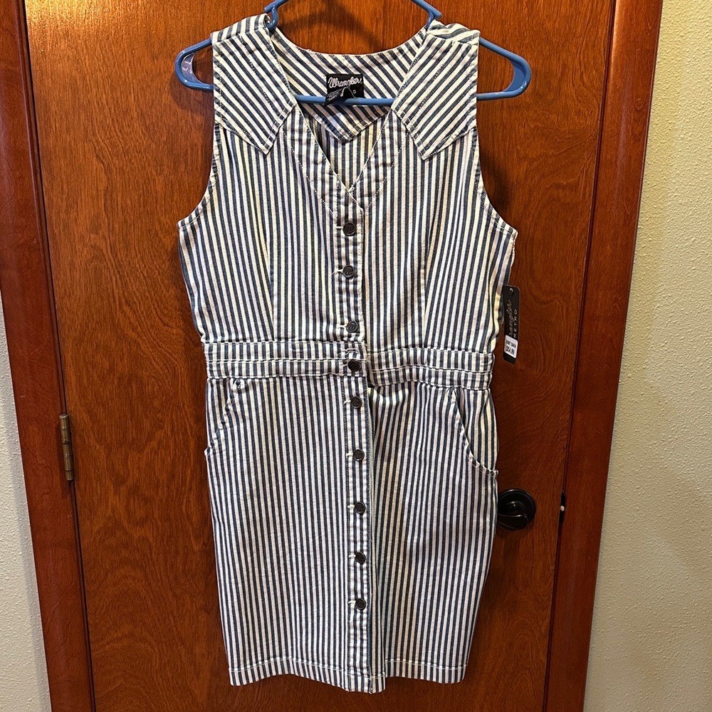 Wrangler Navy and White Striped Sleeveless Button Front Dress